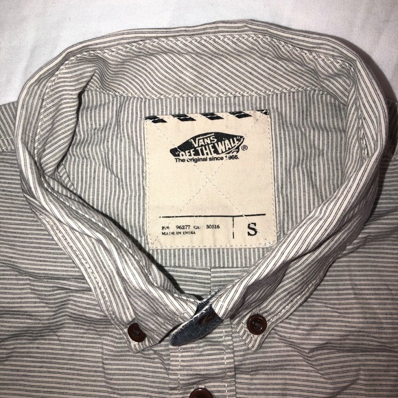 Men’s Vans Striped Long Sleeve Casual Button Up Shirt Size Small Gray - Picture 3 of 7